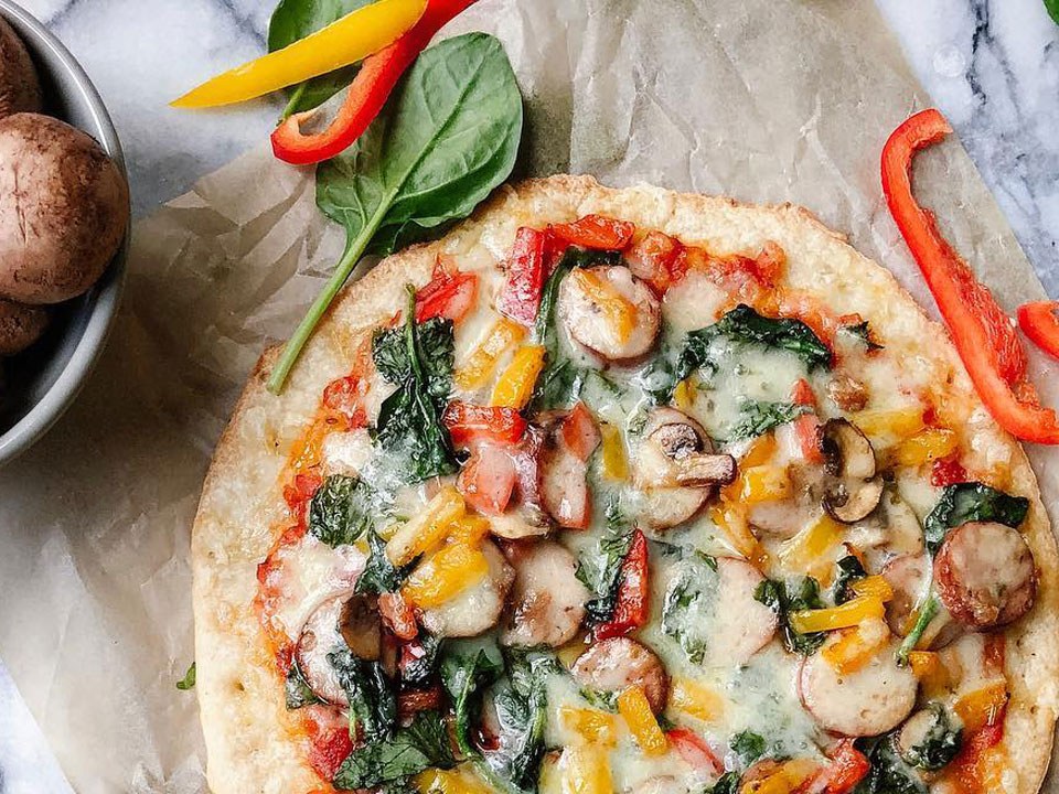 Cauliflower Pizza Recipe | Chicken Sausage | CAULIPOWER