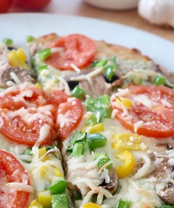 Red, Green & Veggie-Loaded Margherita