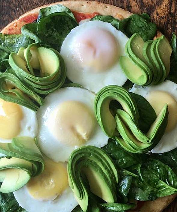 Avocado & Egg Pizza