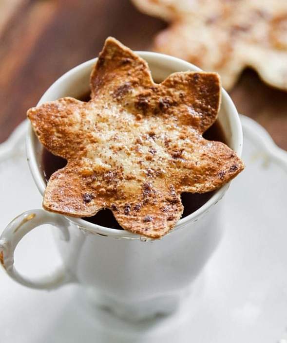 Spiced Cauliflower Tortilla Snowflake Chips with CAULIPOWER Tortillas