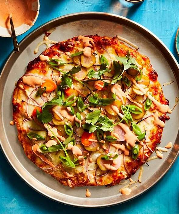 CAULIPOWER Red Curry Pizza
