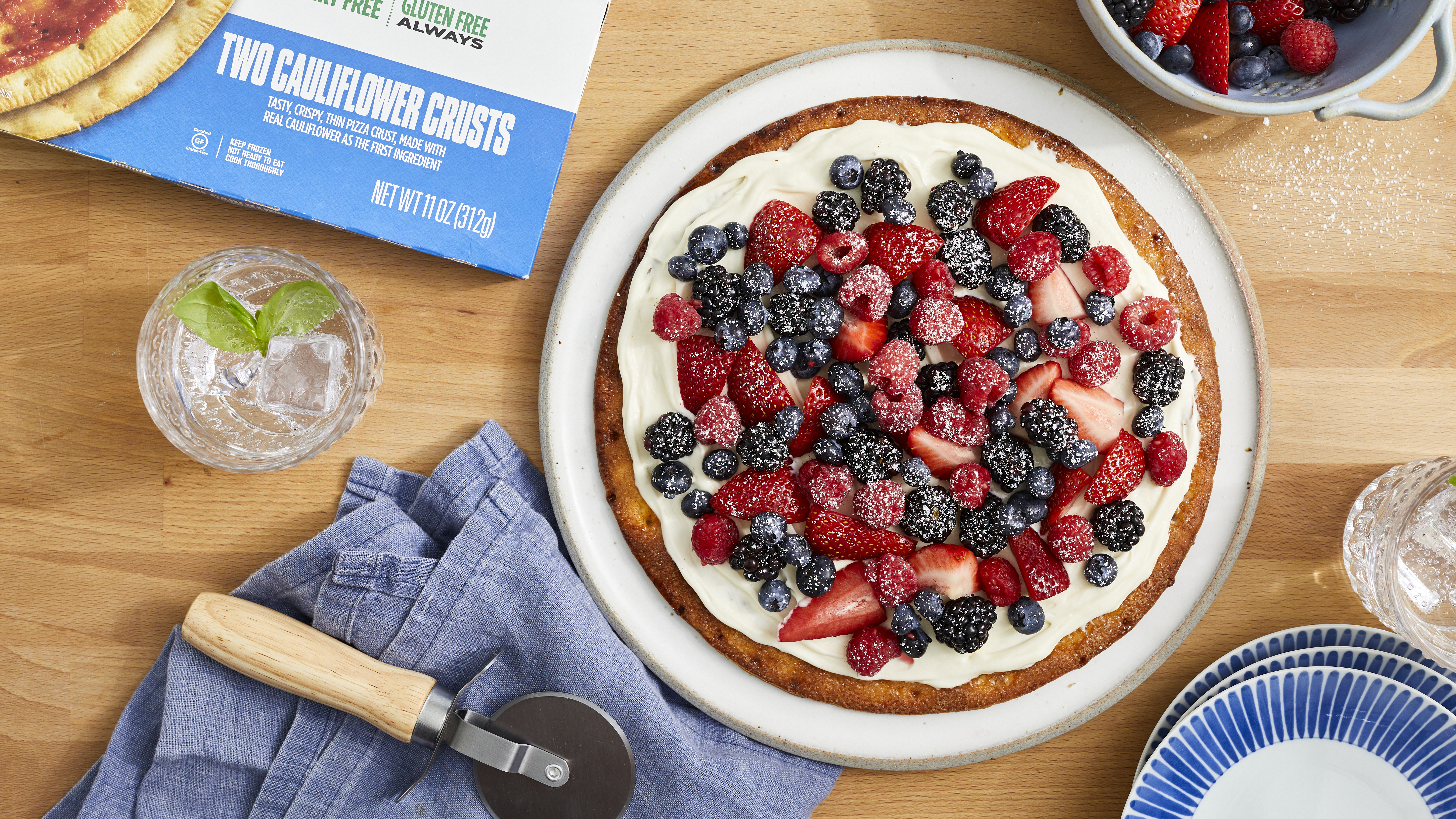 VERY BERRY DESSERT PIZZA